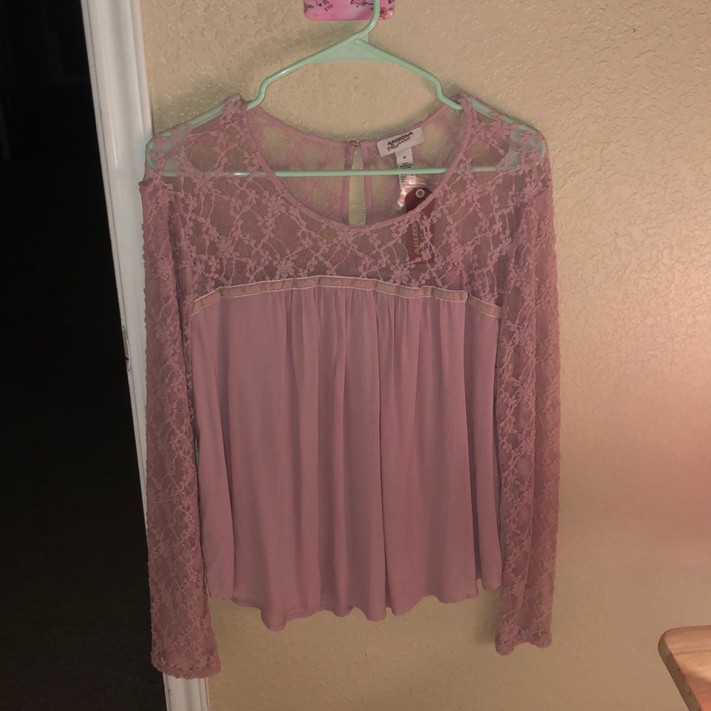 A zephyr pink shirt